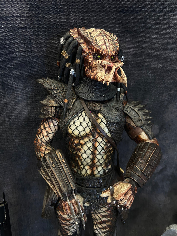 CITY HUNTER PREDATOR 1/6 HOT TOYS FIGURE