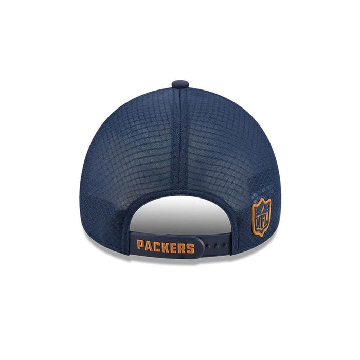 Pictured is this NFL Sideline 2026 Green Bay Packers 9FORTY Apex cap in dark blue. 4
