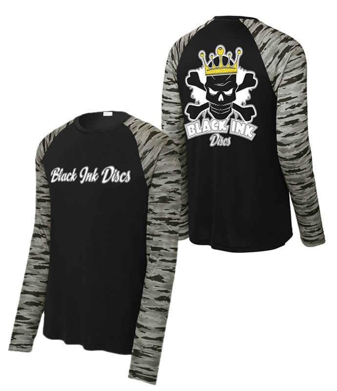 Long sleeve - Cursive Front/Skull back Golden crown (Sport-Tek® Drift Camo Colorblock Long Sleeve Tee)