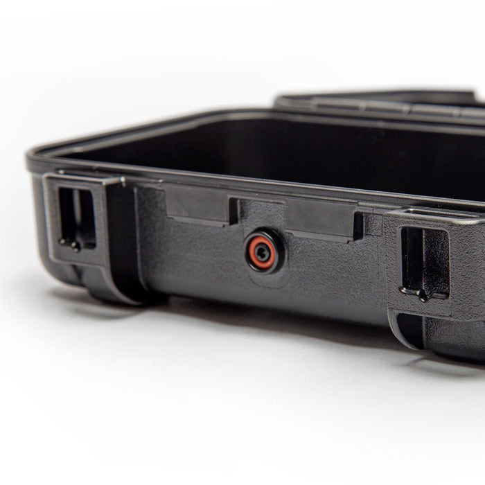 Nanuk 225 Case, purge valve