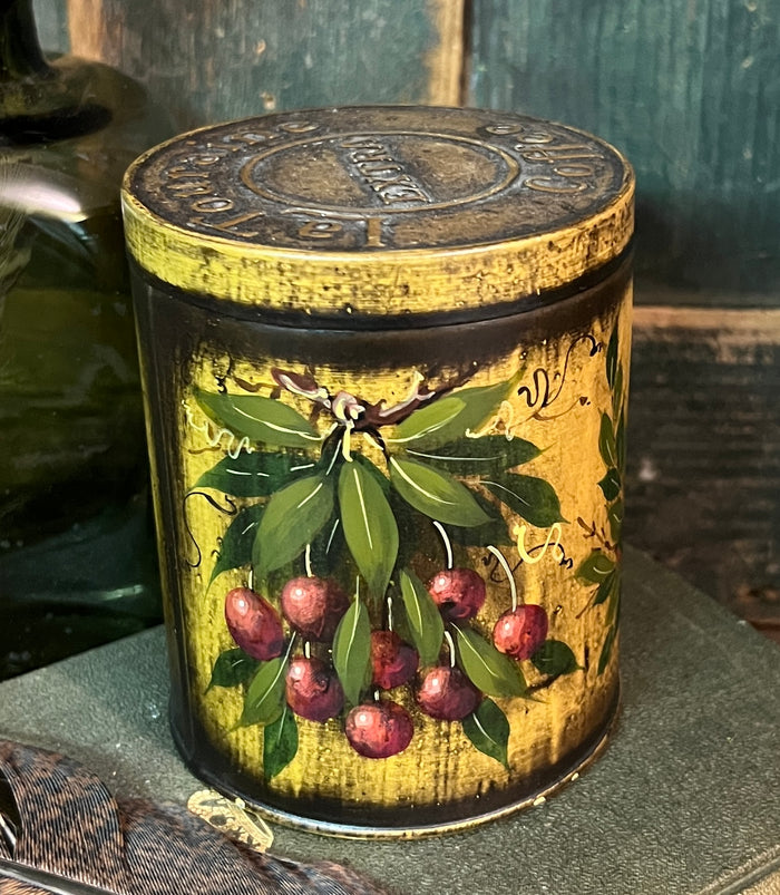 NV-967 Hand-painted Tin Lidded Can with Tole Painting