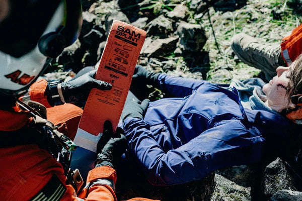 SAM Splint XL, on scene