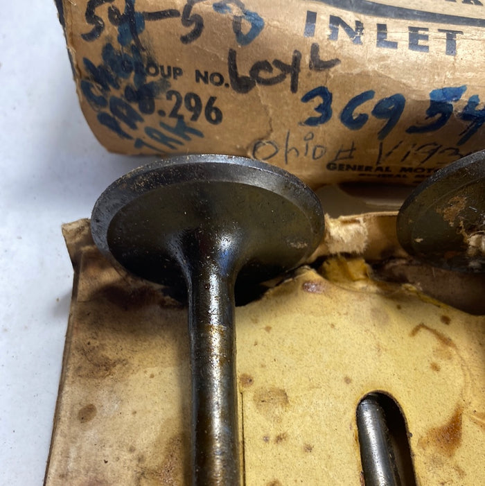 1954-1958 Chevrolet 6 cylinder intake valves x6 NOS 3695455