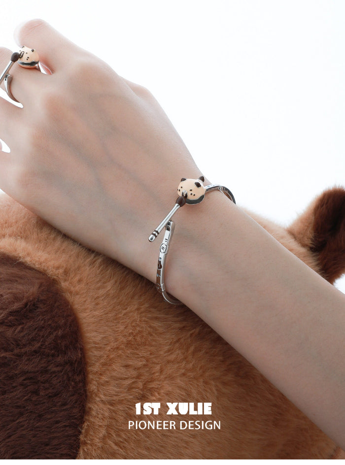 1STXULIE Superior Niche Capybara Bracelet T5839