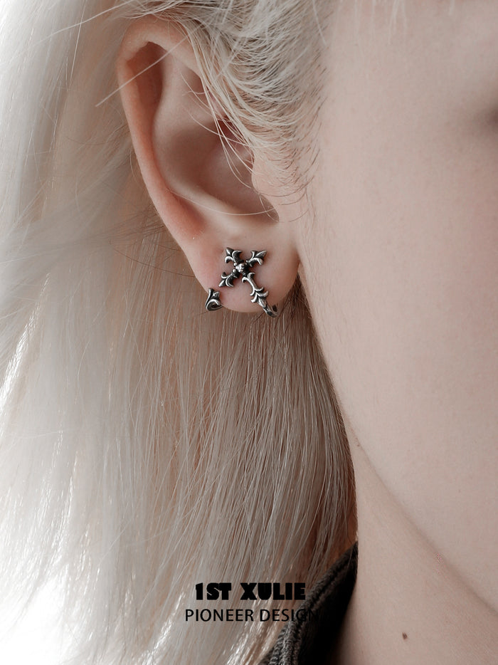 1STXULIE Superior Niche Iris Collection Cross Stud Earrings T5894