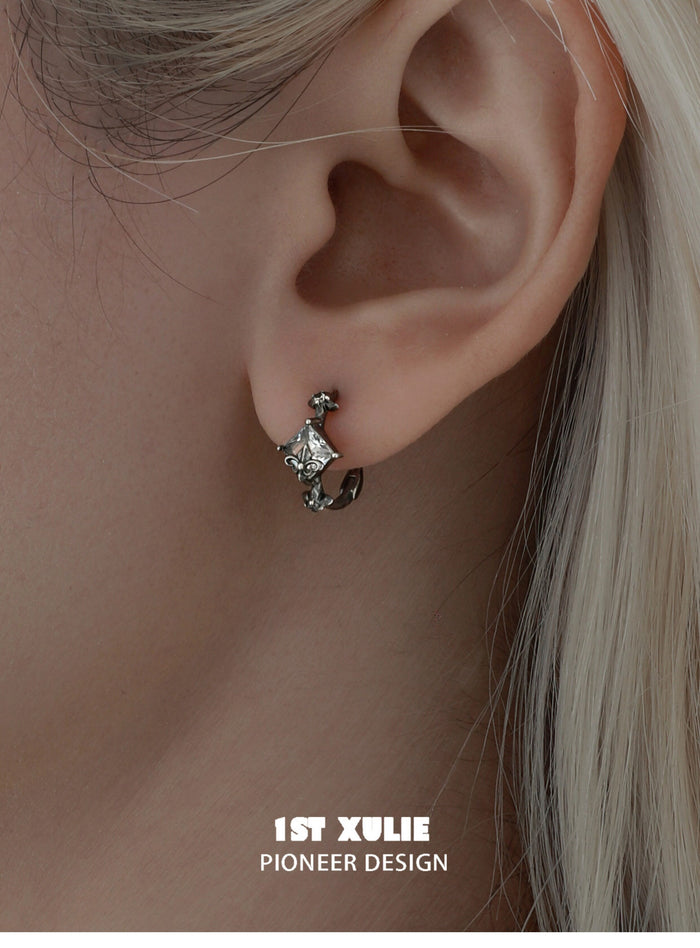 1STXULIE Superior Niche Iris Collection Gothic Retro Earring Back T5886