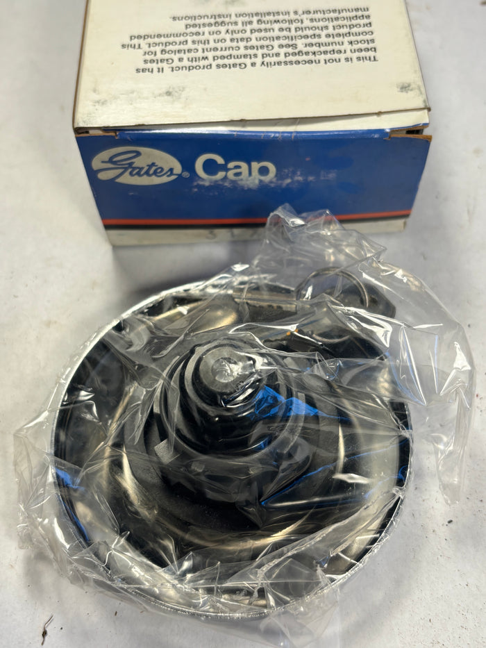 1970-1979 Ford Mercury International locking gas cap Stant 11559