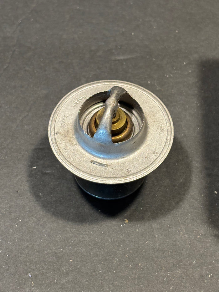 1967-2006 Volkswagen Porsche Volvo Ford thermostat Gates 33209
