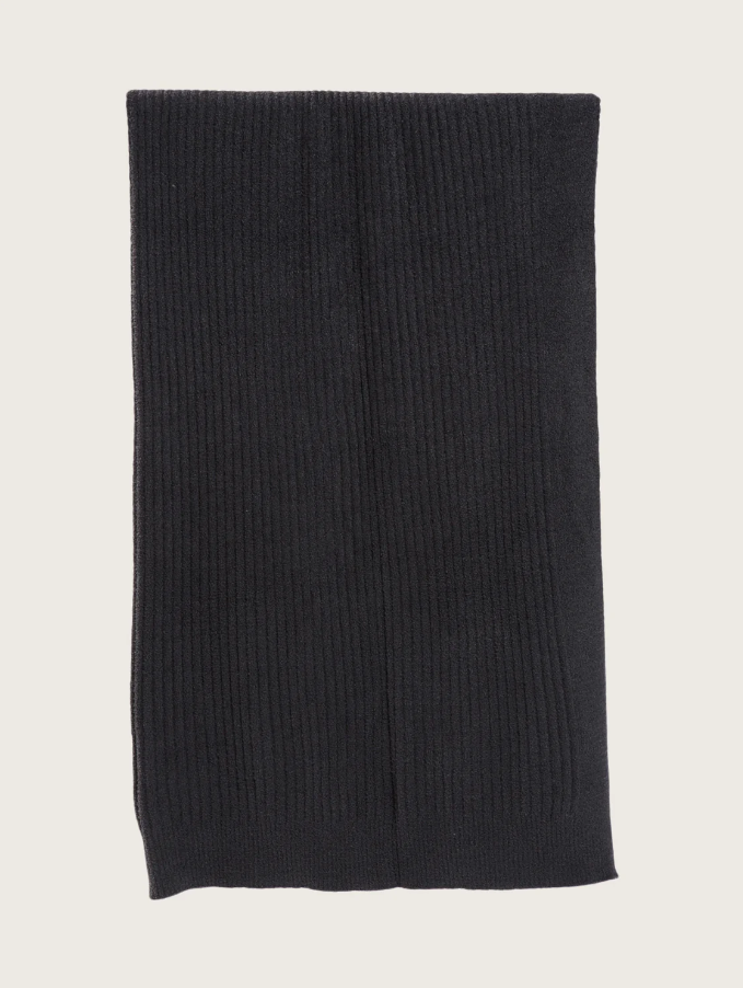 Barefoot Dreams CozyChic Lite Ribbed Throw - Multiple Colors Blankets & Throws in at Wrapsody