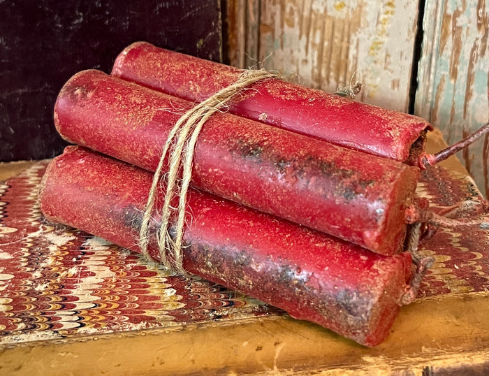 BB-TC-R Red Tavern Candles [Set of 4]