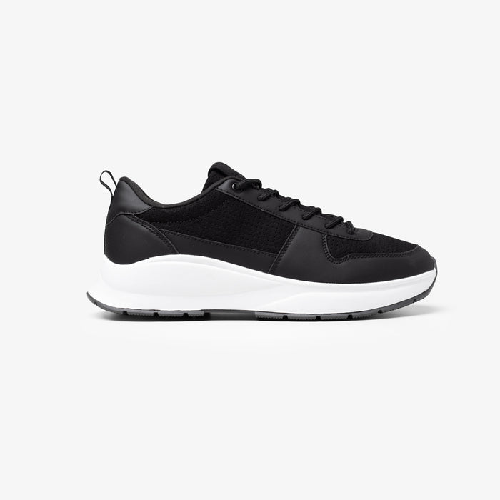 Casual Runner | Black/White