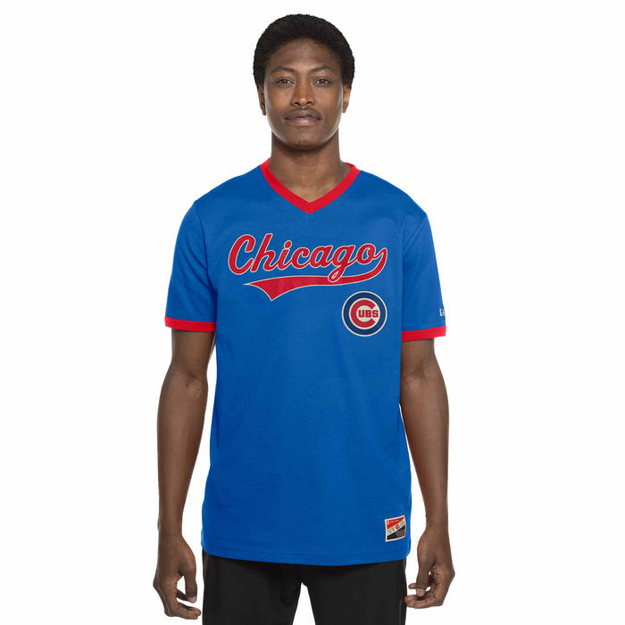 Chicago Cubs New Era Bullseye Script V neck T-Shirt