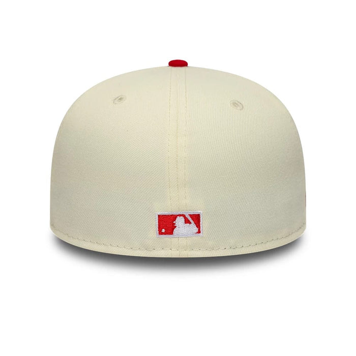 Pictured is this MLB Chrome Scarlet Chicago White Sox 59FIFTY Fitted cap in cream,. 6
