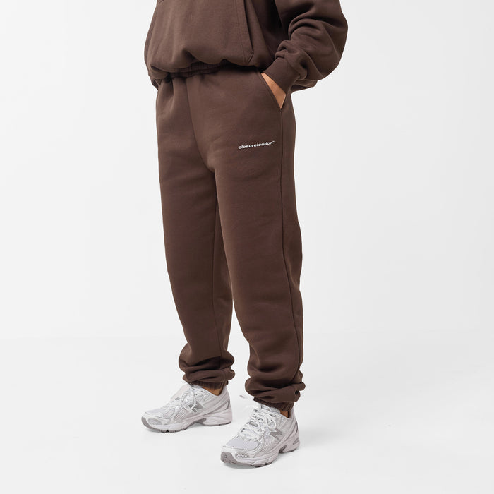 Women's Core Logo Cuffed Jogger  Coffee Closure London Front View