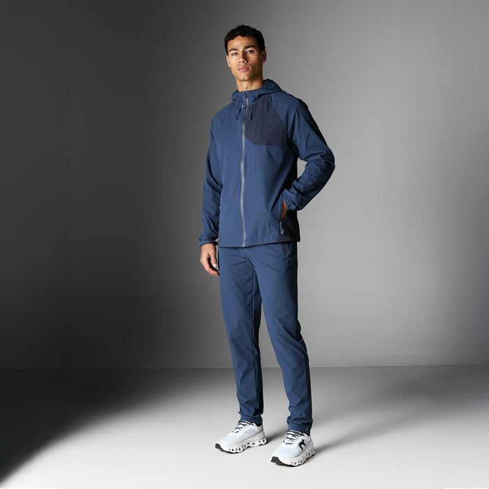 Men's Cyclone Contrast Tracksuit in steel blue – three-quarter front view