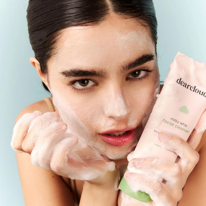 Dearcloud Milky Whip Facial Cleanser 150 mL