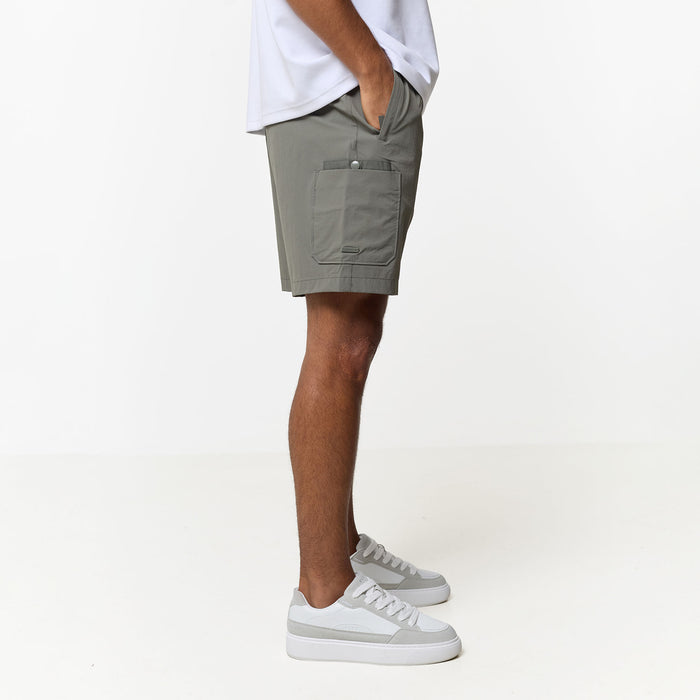 Double Pocket Tech Short | Olive