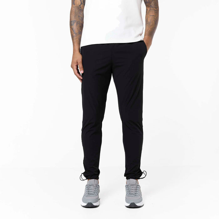 Essential Open Hem Tech Pant | Black