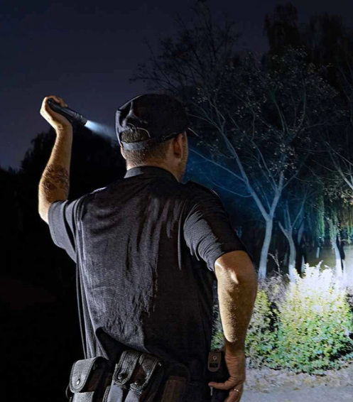 Fenix PD36R Pro Flashlight, in use