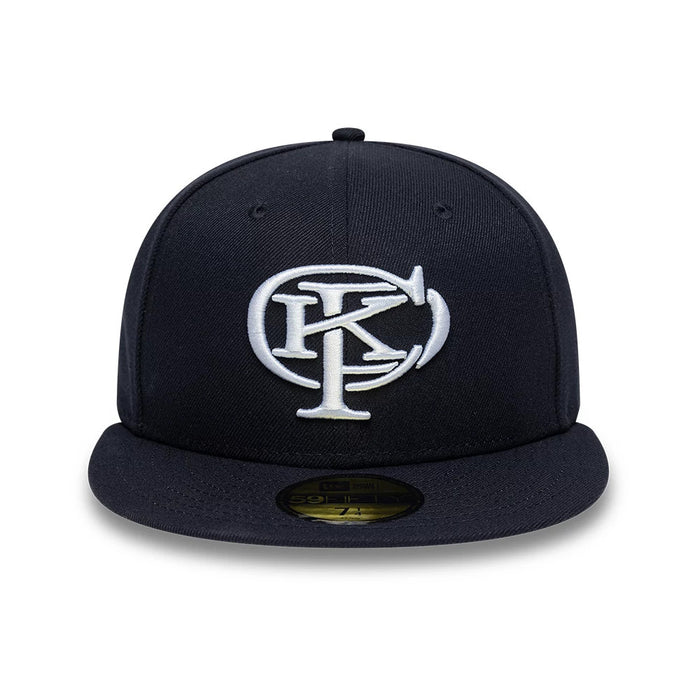 Pictured is this Gettomasa X New Era 59FIFTY Fitted cap in navy. 3