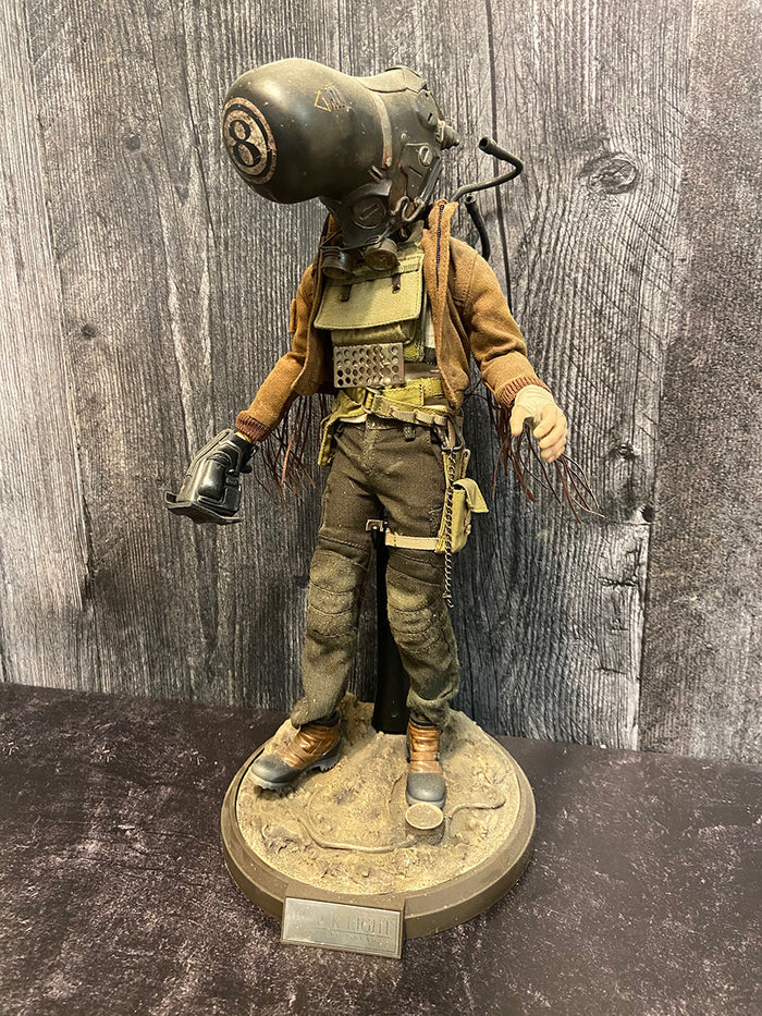 GOBI SQUAD BLACK EIGHT DAM TOYS 1/6 FIGURE