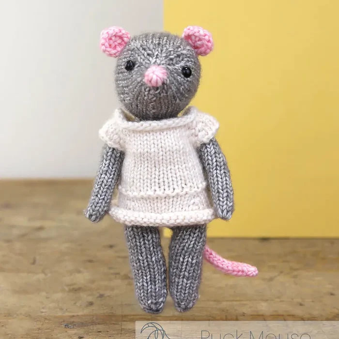 Knitting Kit - Puck Mouse