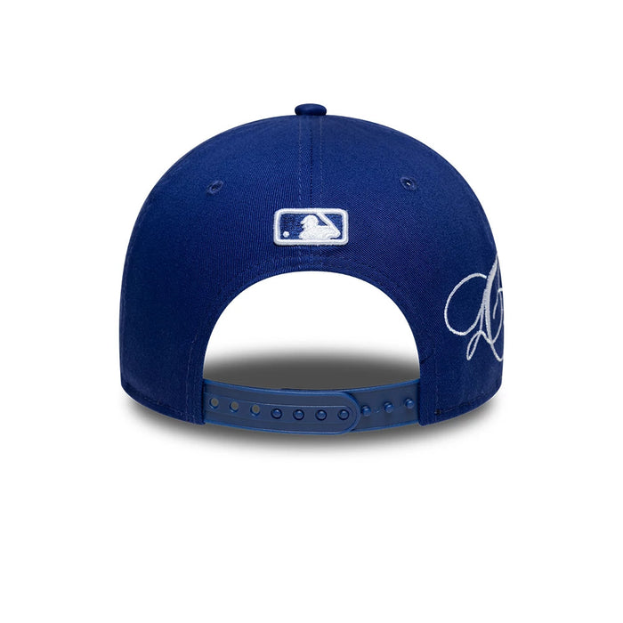 Pictured is this MLB Side Script LA Dodgers 9FORTY M-Crown cap in dark blue. 5