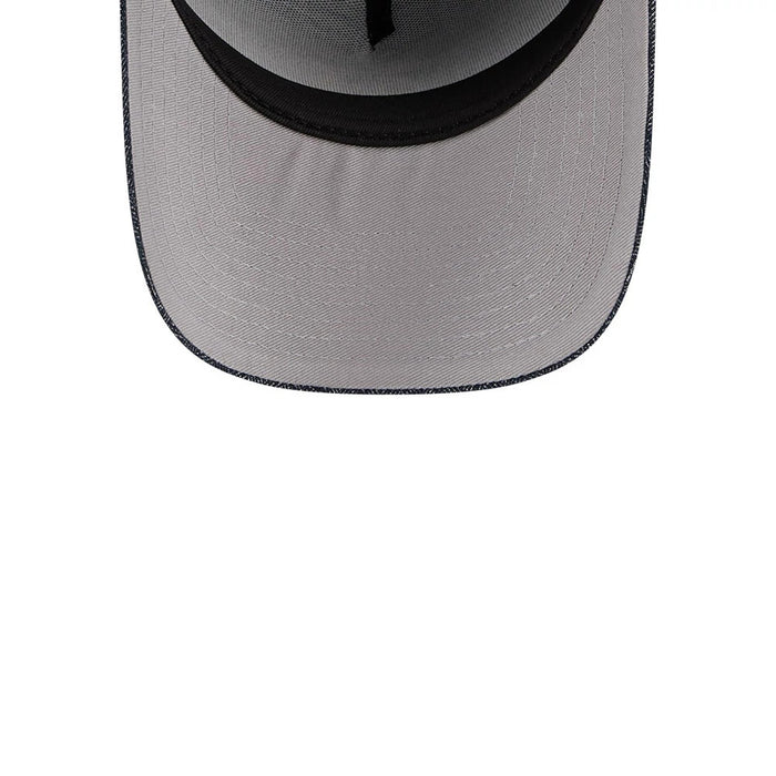Pictured is this MLB Quickstrike Herringbone Denim New York Mets 59FORTY A-Frame Fitted cap in navy. 2