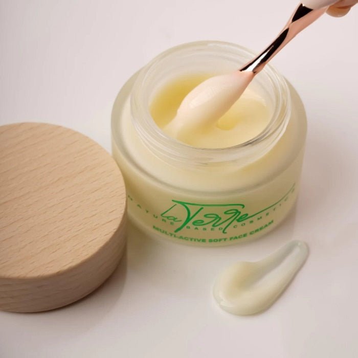 MULTI - ACTIVE SOFT FACE CREAM - Crema Soft Multi - Activa Cu Extract De Acerola - skinseen.ro