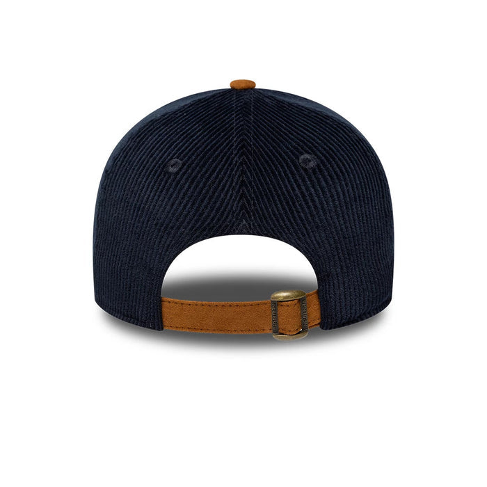 Pictured is this New Era Cord Mix 9TWENTY cap in navy & brown. 4