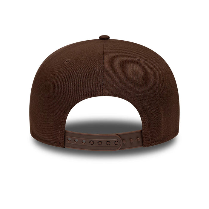 Pictured is this New Era Floral 9FIFTY Snapback cap in dark brown. 7