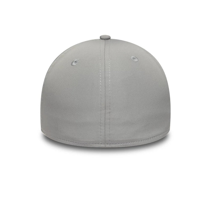 Pictured is this New Era Rubber Patch 39THIRTY M-Crown A-Frame Stretch Fit cap in grey. 4