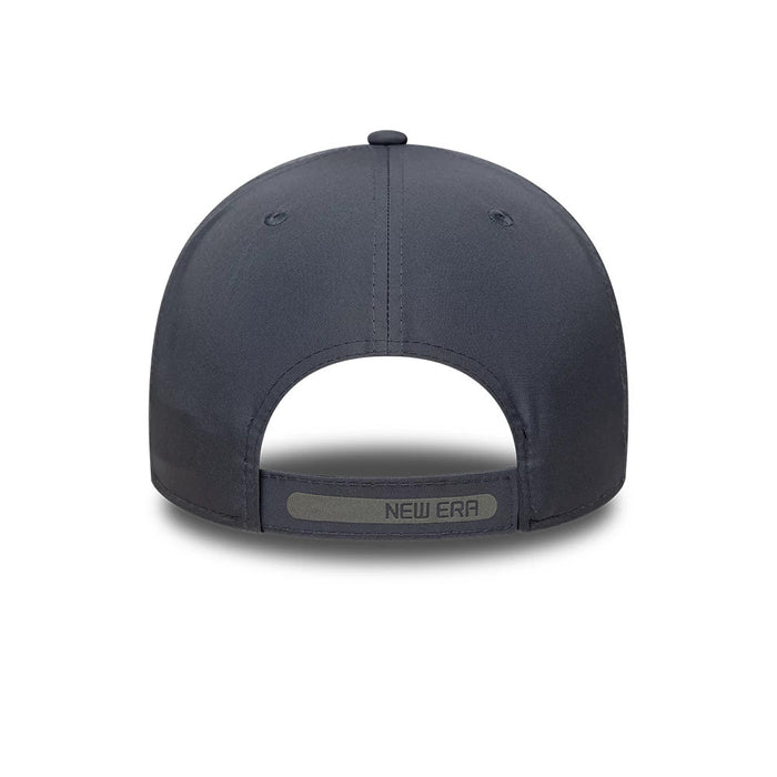 Pictured is this New Era Tech 9FORTY M-Crown A-Frame cap in grey. 4