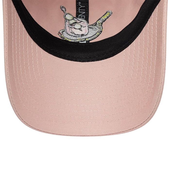 Pictured is this New Era Tennis Club 9TWENTY cap in pastel pink. 7
