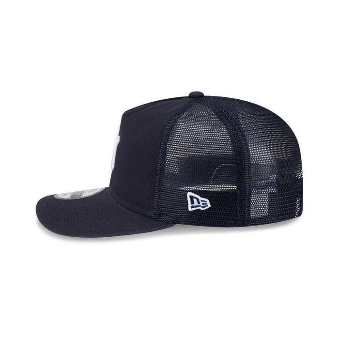 Pictured is this MLB Evergreen New York Yankees 19TWENTY cap in navy. 5
