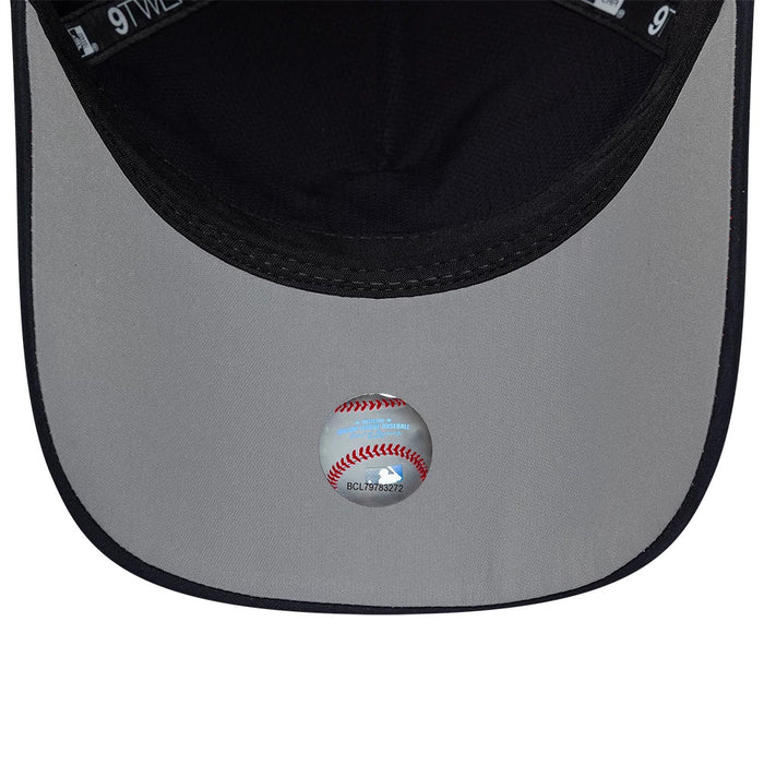 Pictured is this MLB Panel New York Yankees 9TWENTY A-Frame cap in navy. 2