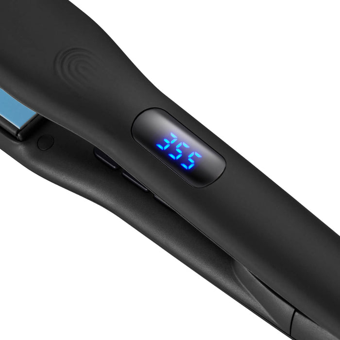 OnePass Styling Iron handle with temperature control
