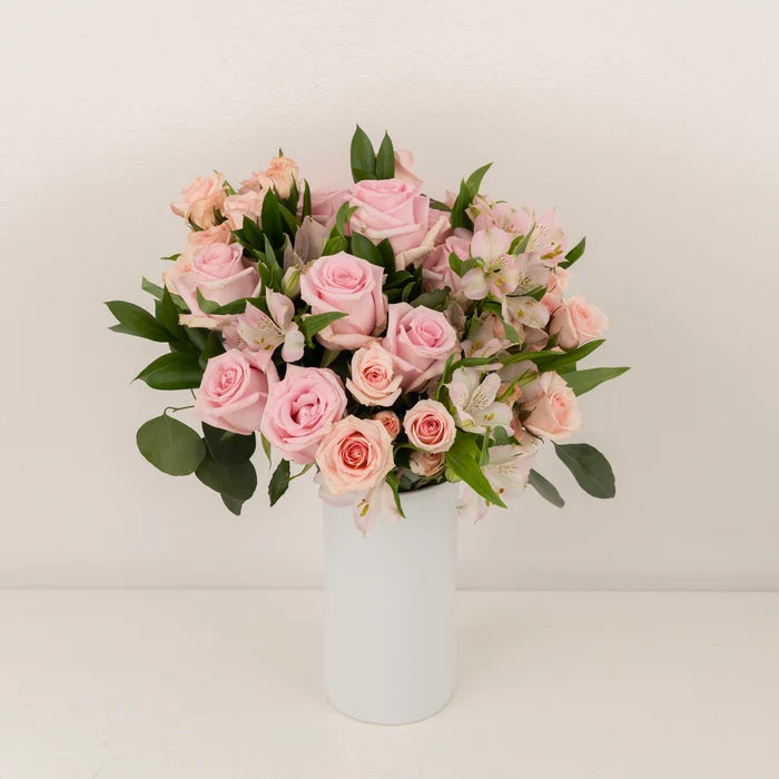Pale Pink Flower Bouquet Vase - Image