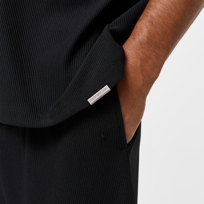 Pleated Short | Black