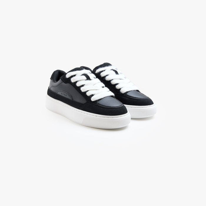 Premium Skate Shoe | Black/White