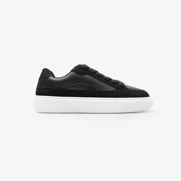 Premium Skate Shoe | Black/White