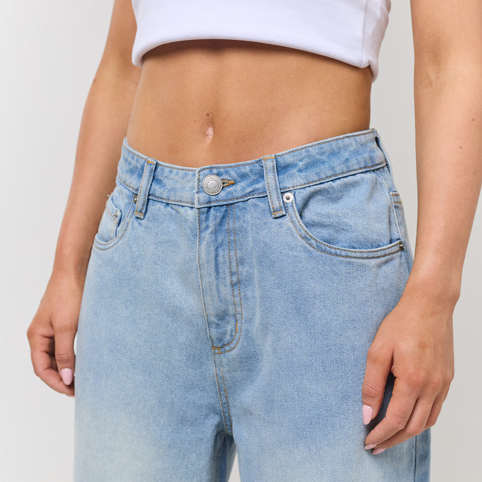 Relaxed Fit Denim Jeans | Light Blue Wash