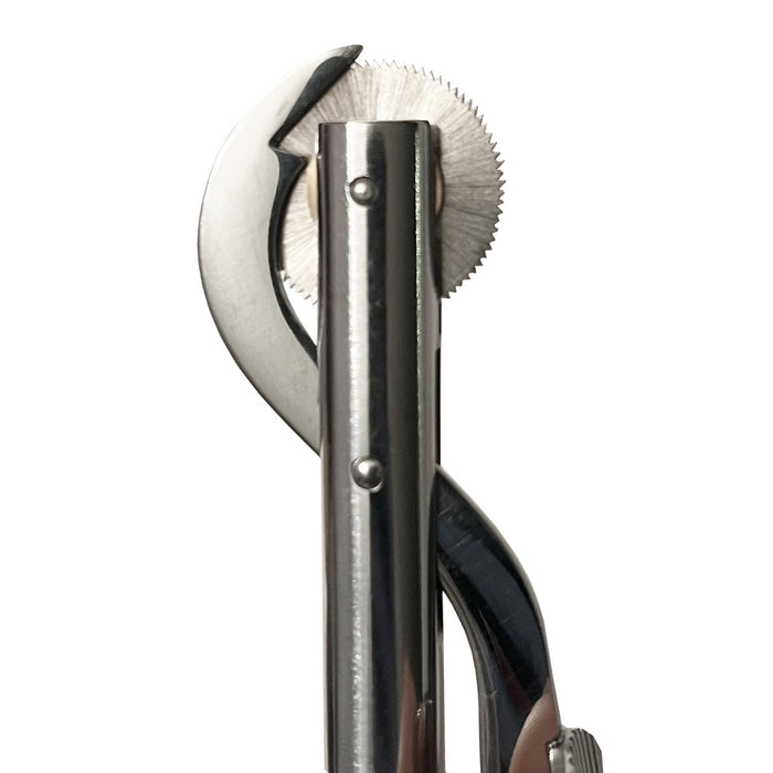 Ring Cutter, close up of blade