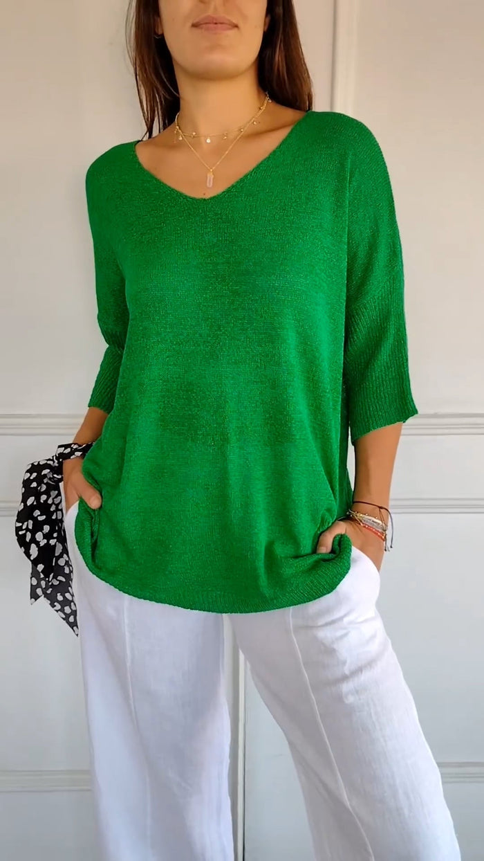 ROSE - Timeless V neck Top