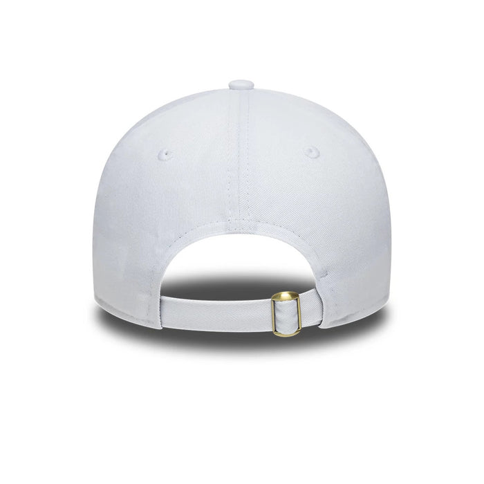 Pictured is this Dare To Dream Ryder Cup Europe 2027 9TWENTY cap in white. 6