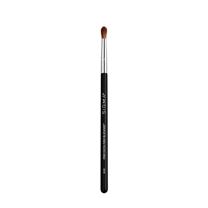 Sigma Beauty E42 Precision Firm Blender Brush