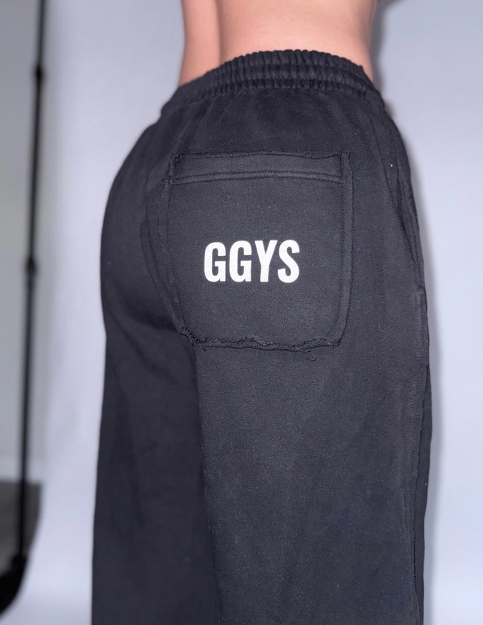 Snow Washed Raw Edge Sweatpants