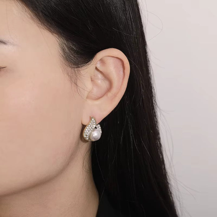 Sparkling Crystal Faux Pearl Twisted Fashion Studs Statement Earrings