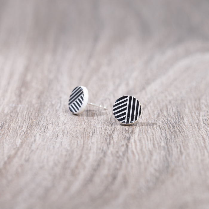 Stud Earrings - Shima Circle