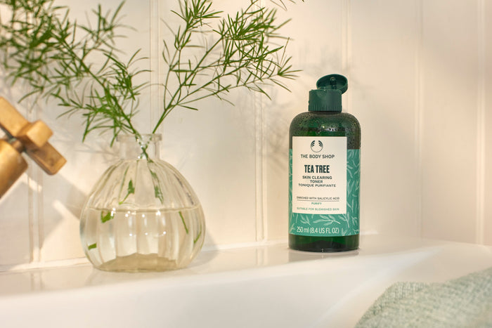 Tea Tree Skin Clearing Toner